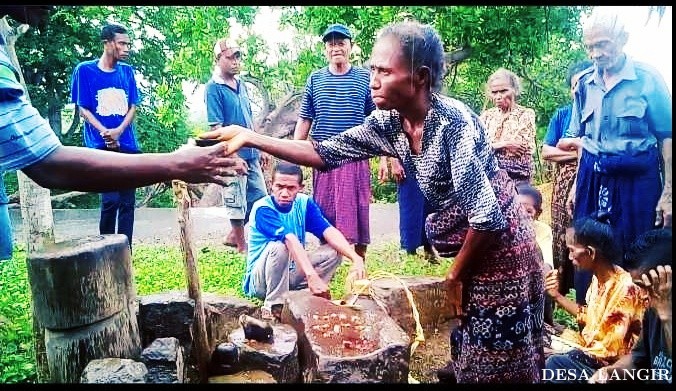 RITUAL ADAT WATUMAHE DESA LANGIR-SARI-HABIBUANG