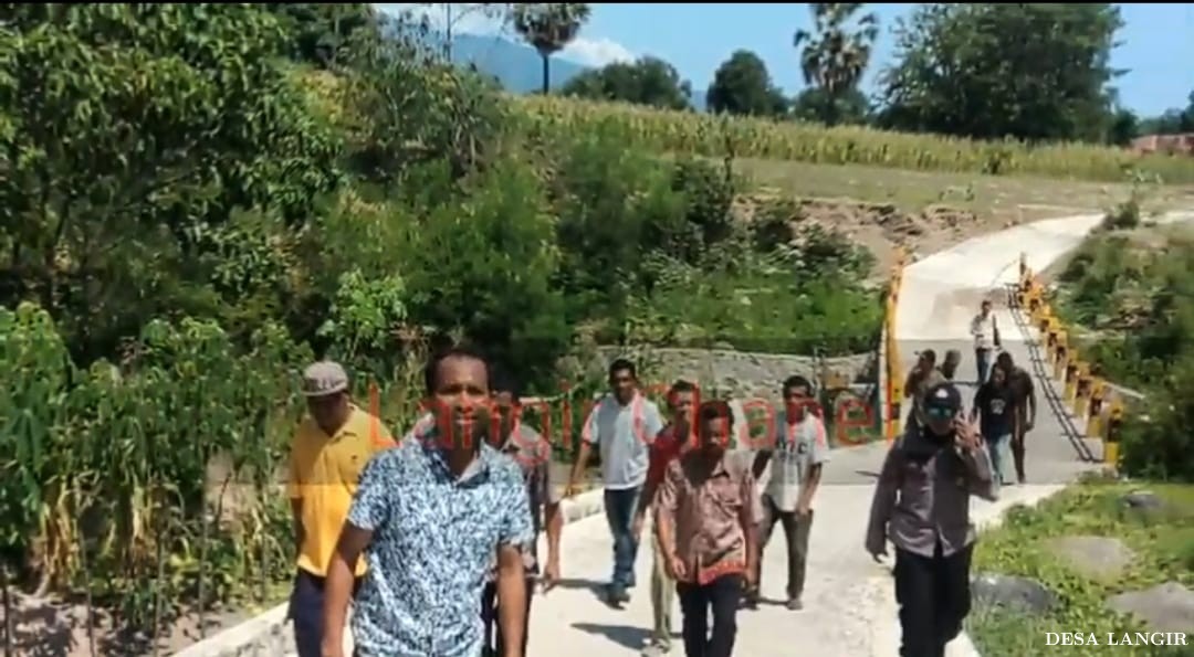 PERESMIAN JALAN BAOLOKA - LURUNDUNA DESA LANGIR TAHUN ANGGARAN 2019